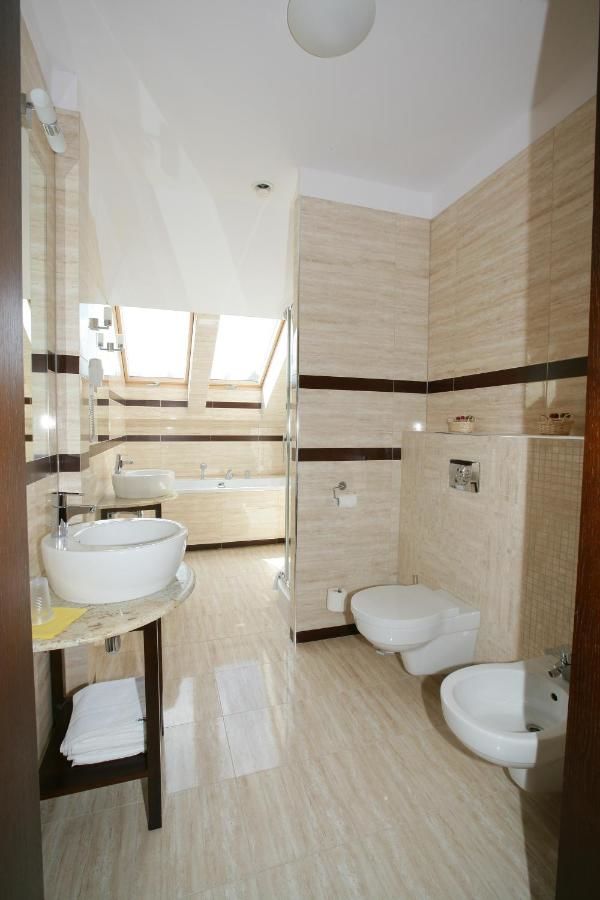 Отель Hotel Atena Wedding, Business & Spa Цеханув