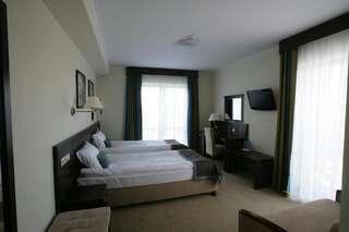 Отель Hotel Atena Wedding, Business & Spa Цеханув Двухместный номер с 1 кроватью или 2 отдельными кроватями-5
